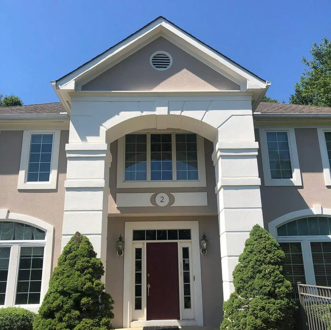 image of house 8 with ZD Stucco Repair's stucco